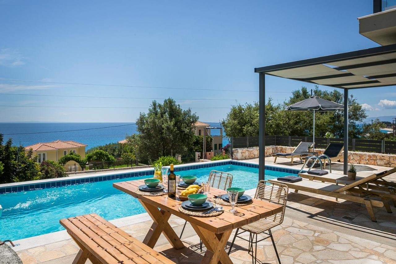 Villa Sea Front Spathíon Exteriér fotografie